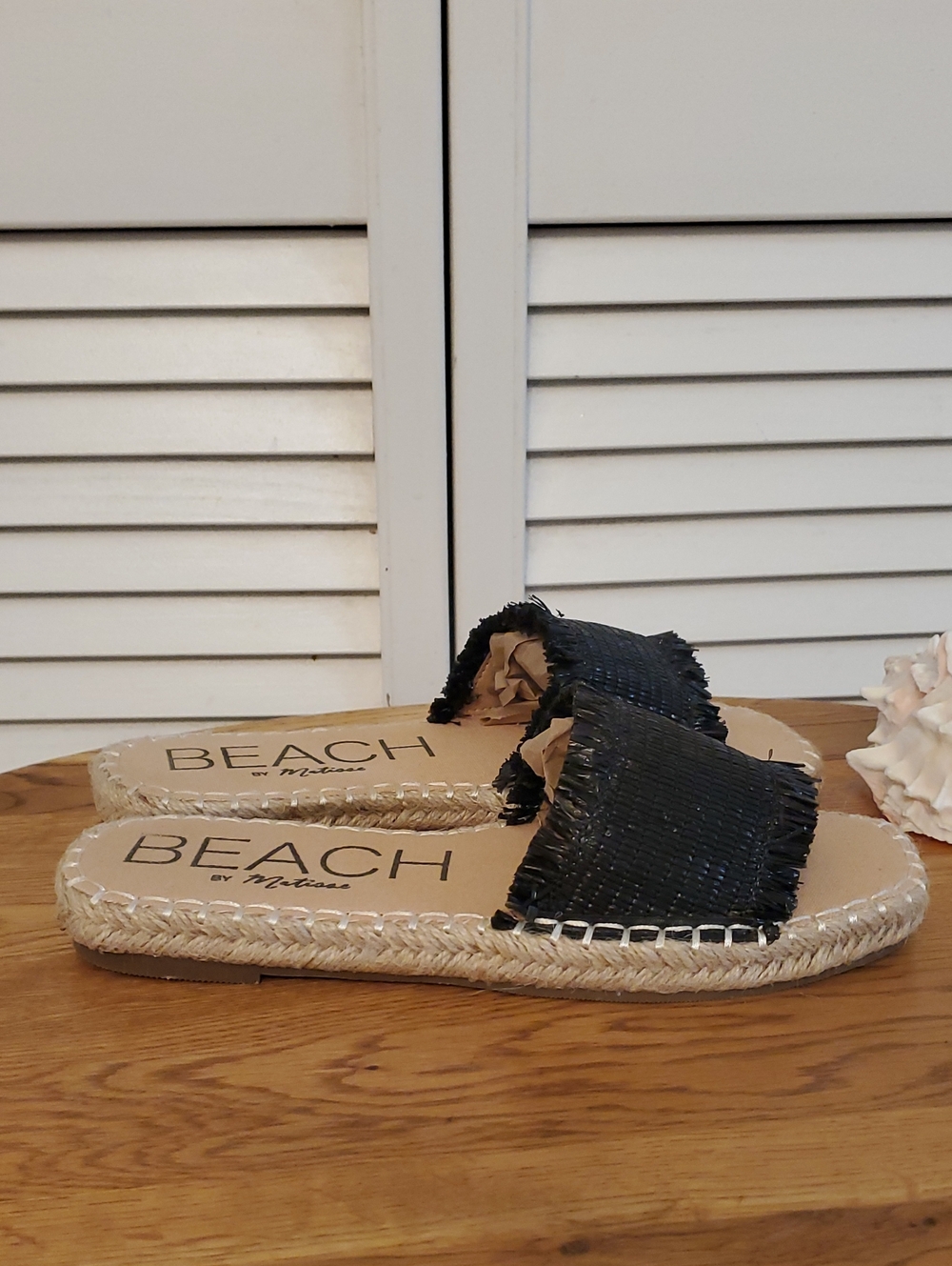 Beach by Matisse "KOKO" Raffia Sandals Slides Black/Tan Neutral, Size 7 Medium - Picture 4 of 10